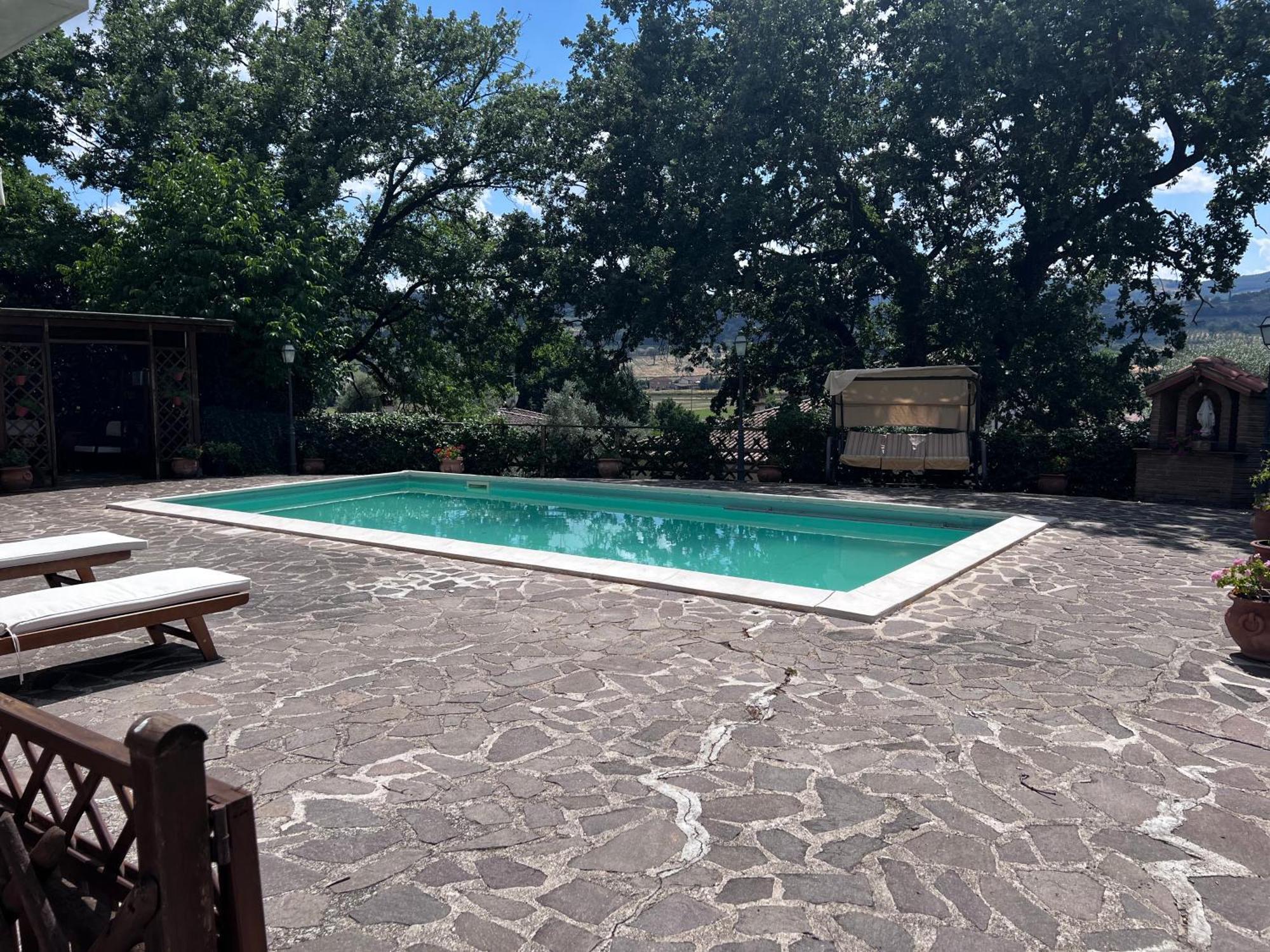 Lucky Garden Bed & Breakfast Bevagna Bagian luar foto